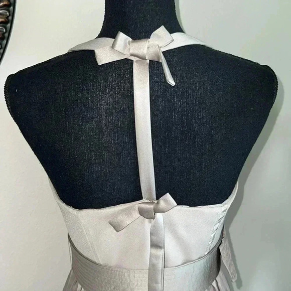 Vera Wang WHITE by Vera Wang Halter Bridesmaids, Cocktail, Long Dress Size 4 - Picture 7 of 16